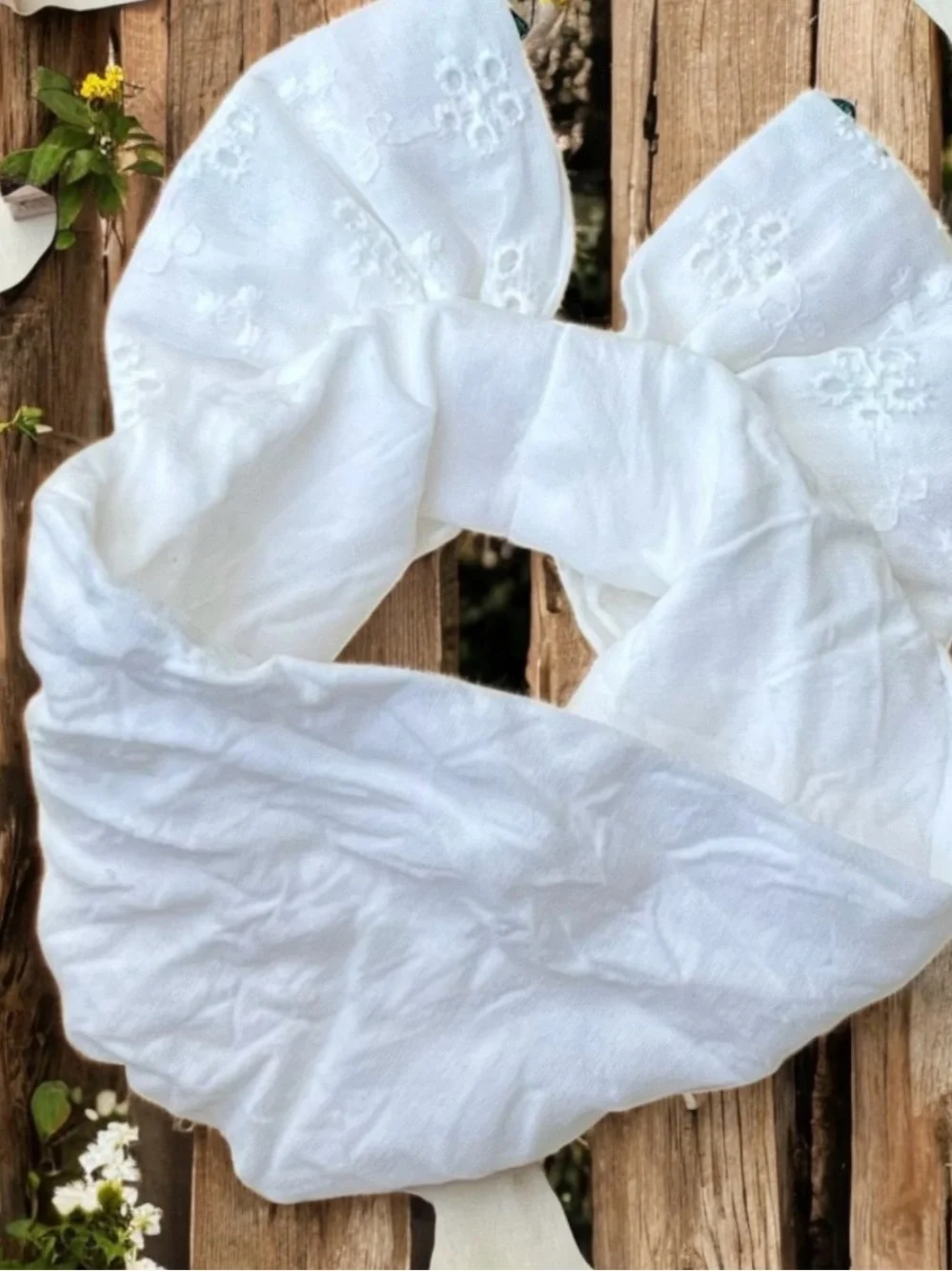 Strawberry Eyelet Lace Baby Bow Headband Newborn Toddler
